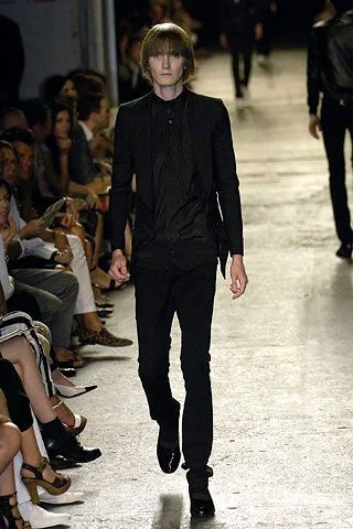 Look 18